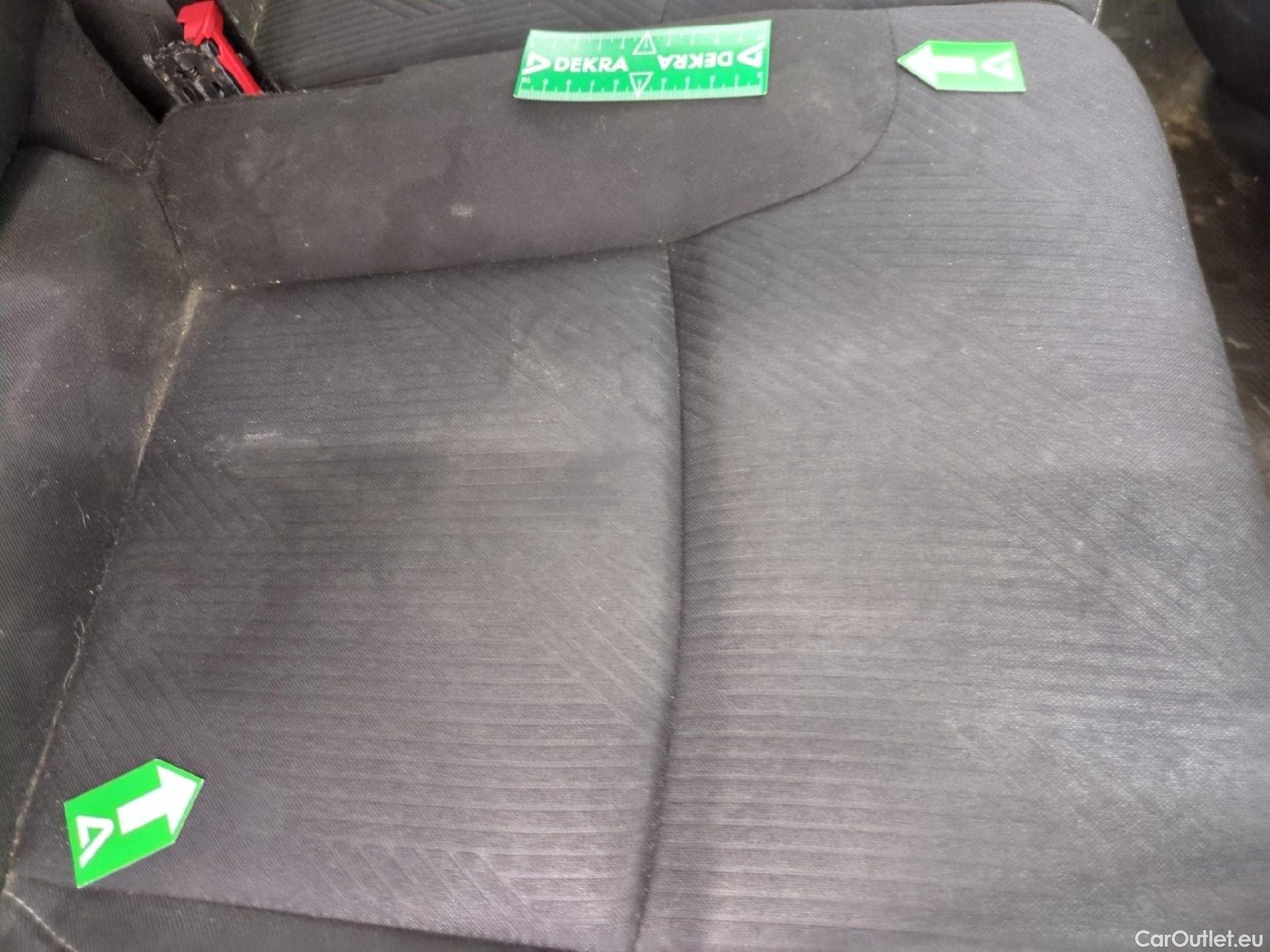  Renault  Trafic  III Fourgon Grand Confort L2H1 1200 1.6 dCi 125CV BVM6 E6 #12