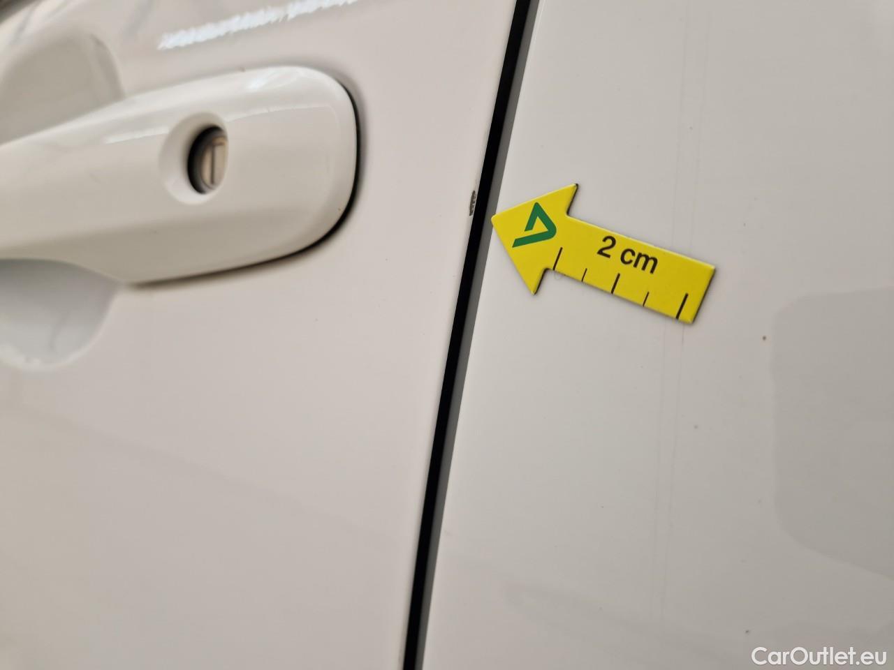  Toyota  Corolla 1.8 Hybrid Eco HSD E-CVT #2