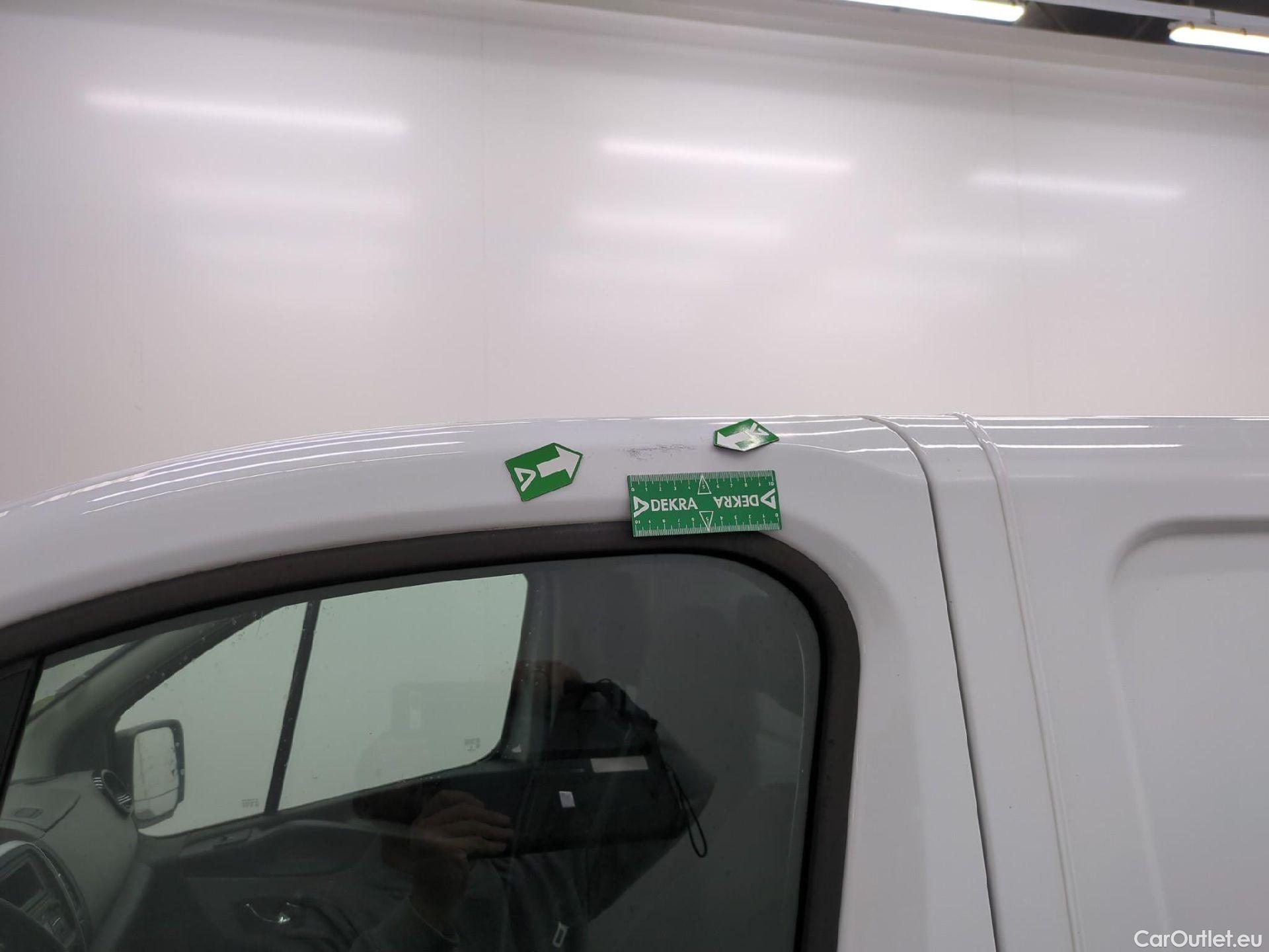  Renault  Trafic  III Fourgon Grand Confort L2H1 1200 1.6 dCi 125CV BVM6 E6 #89