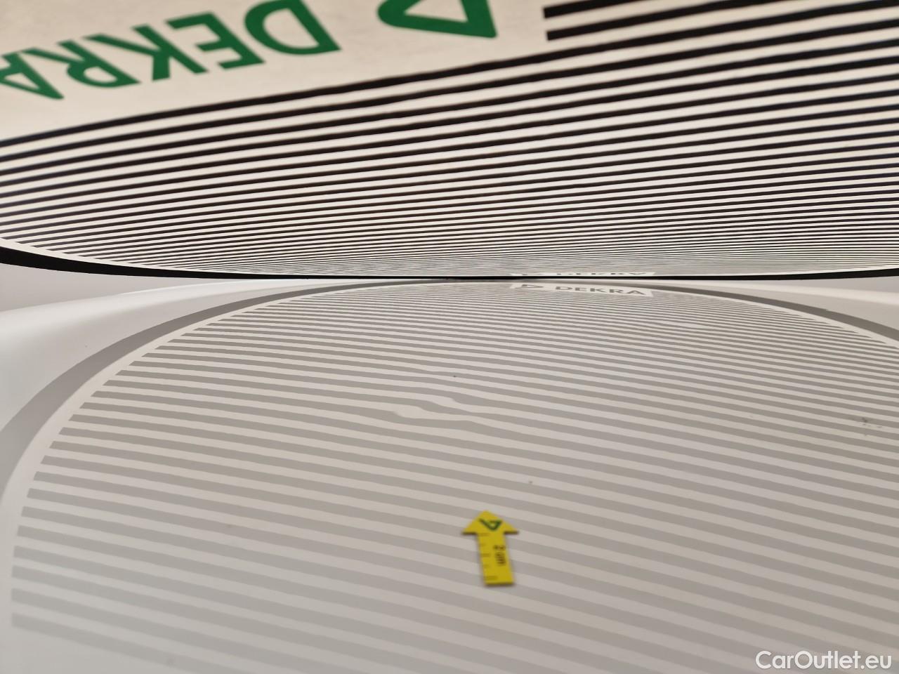  Toyota  Corolla 1.8 Hybrid Eco HSD E-CVT #25