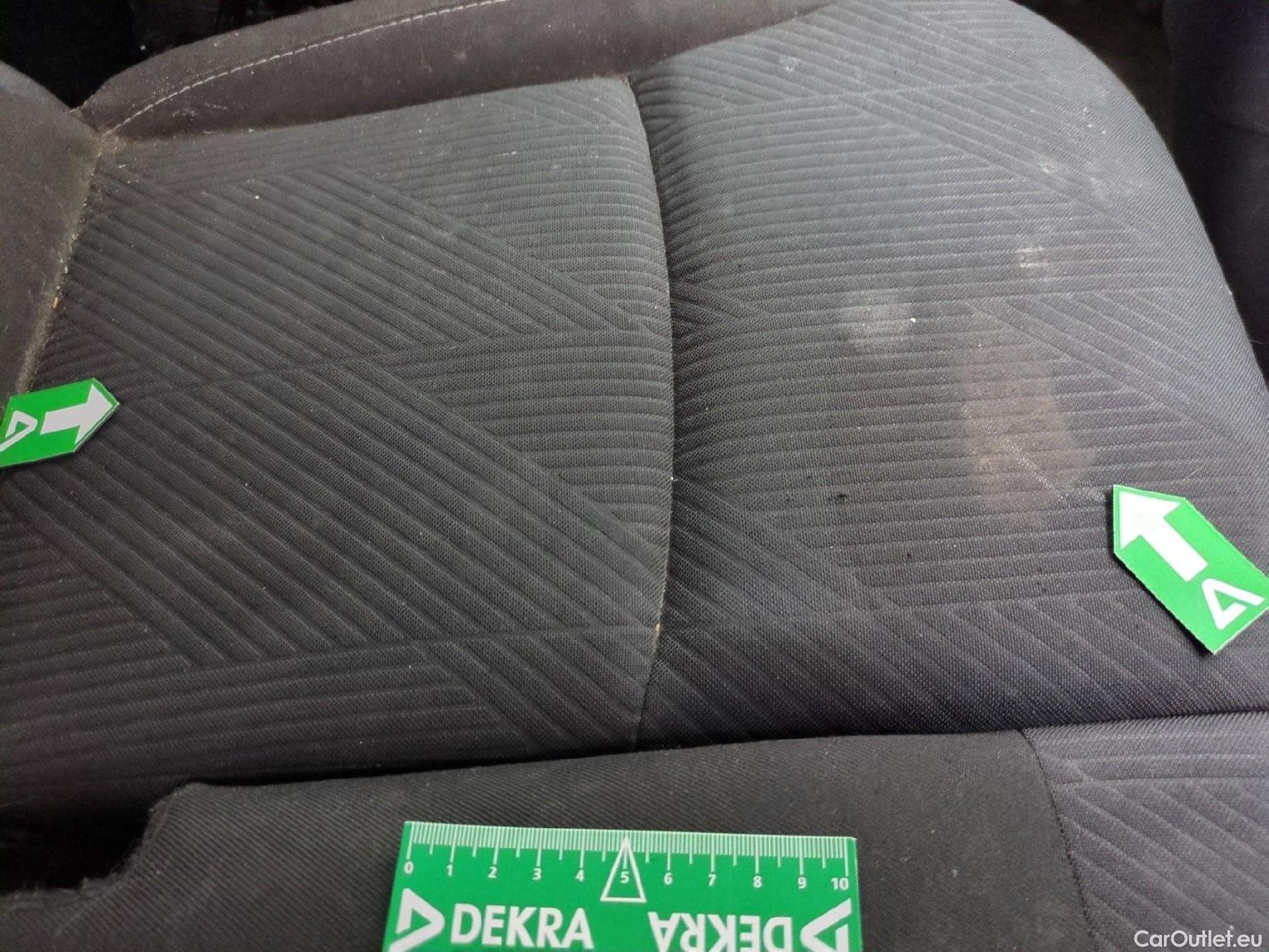  Renault  Trafic  III Fourgon Grand Confort L2H1 1200 1.6 dCi 125CV BVM6 E6 #14