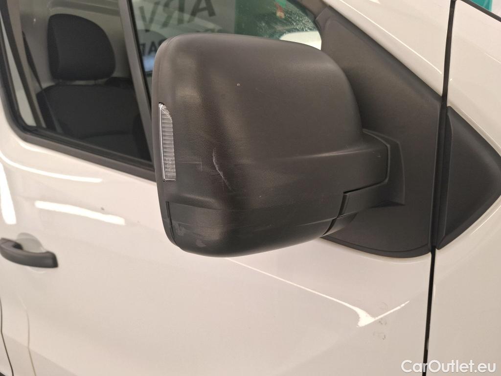  Renault  Trafic RENAULT  / 2021 / 4P / Fourgon tôlé FG CF L1H1 2T8 Blue dCi 150 EDC #28