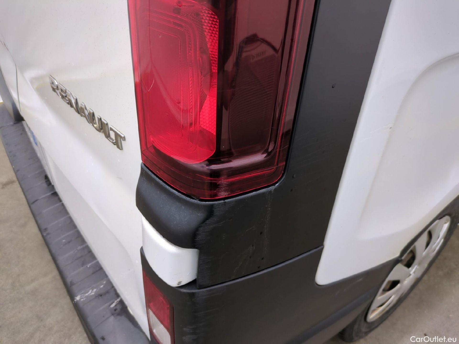  Renault  Trafic  III Fourgon Grand Confort L2H1 1200 1.6 dCi 125CV BVM6 E6 #41