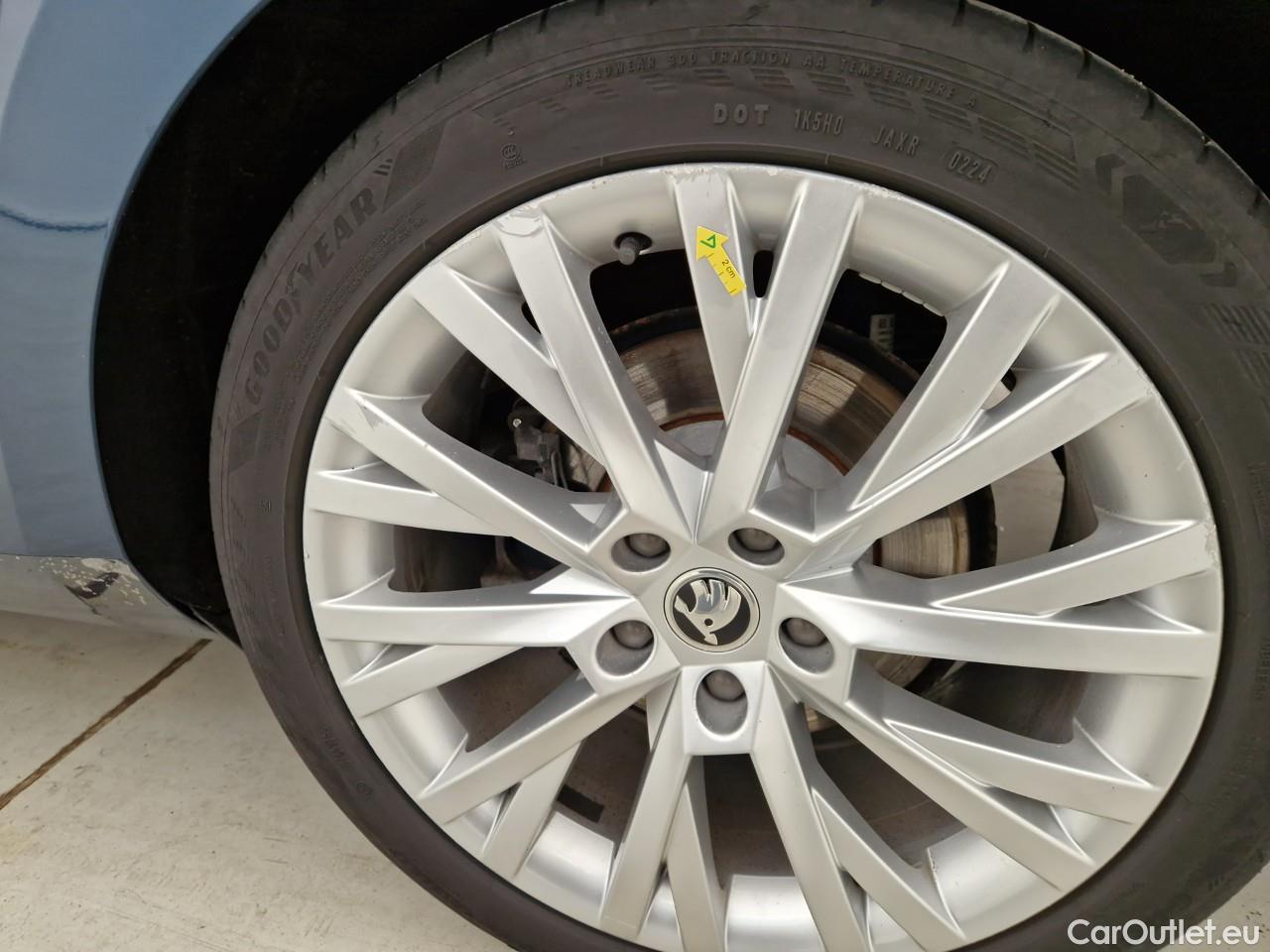  Skoda  Superb 2.0 TDI 150CP Style DSG #43