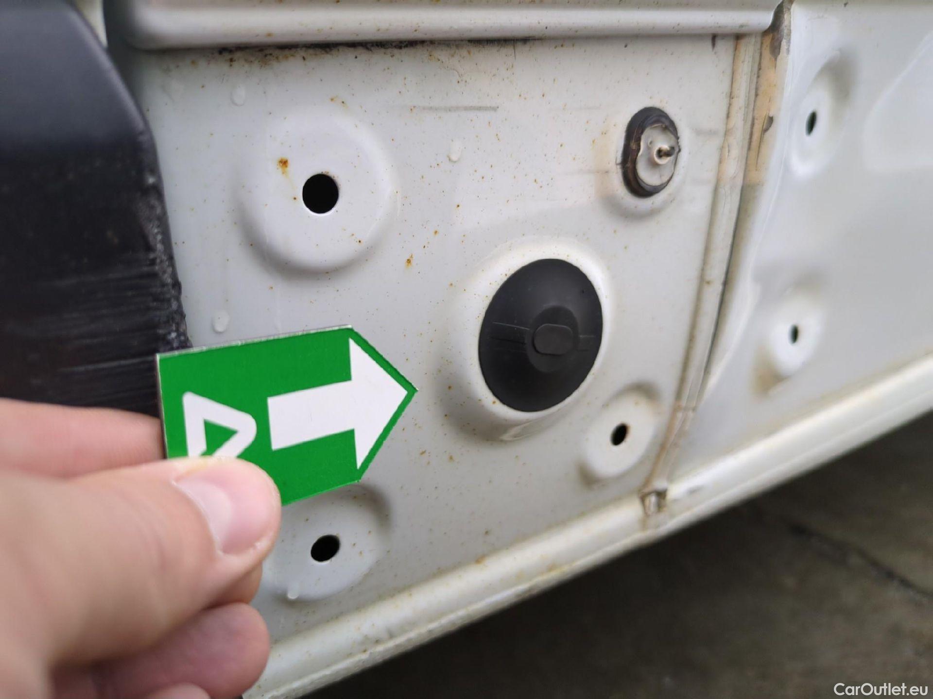  Renault  Trafic  III Fourgon Grand Confort L2H1 1200 1.6 dCi 125CV BVM6 E6 #92