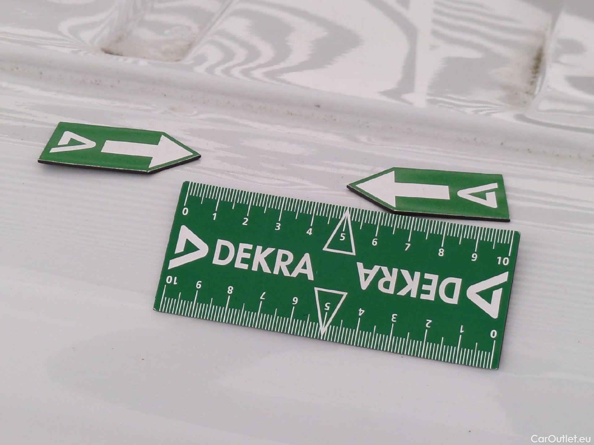  Renault  Trafic  III Fourgon Grand Confort L2H1 1200 1.6 dCi 125CV BVM6 E6 #136