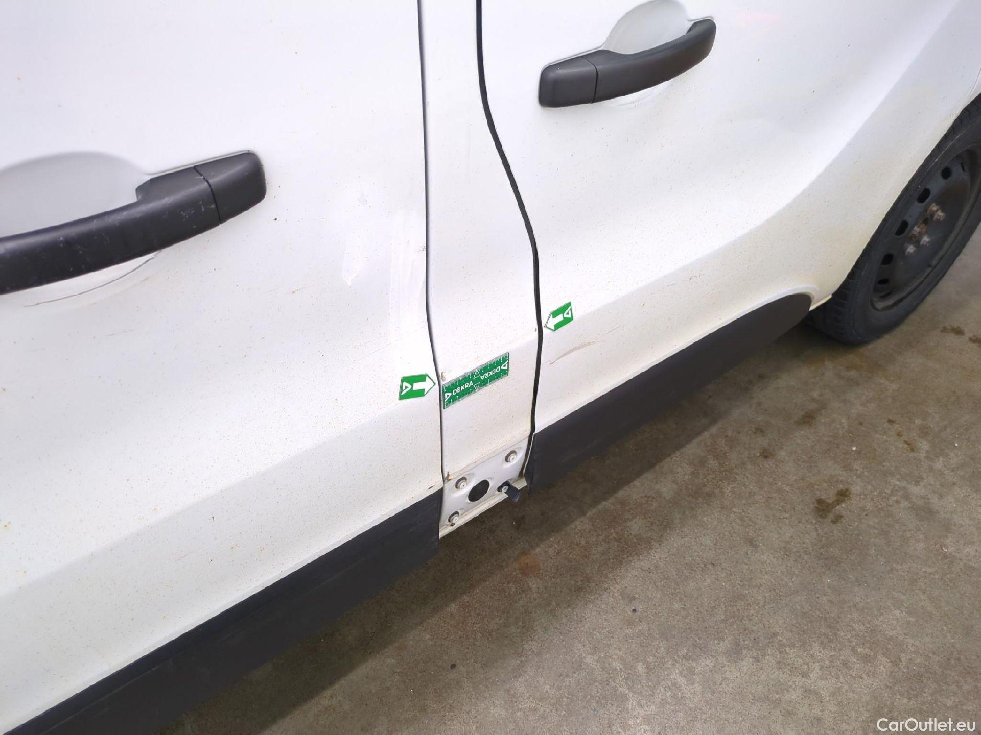  Renault  Trafic  III Fourgon Grand Confort L2H1 1200 1.6 dCi 125CV BVM6 E6 #56