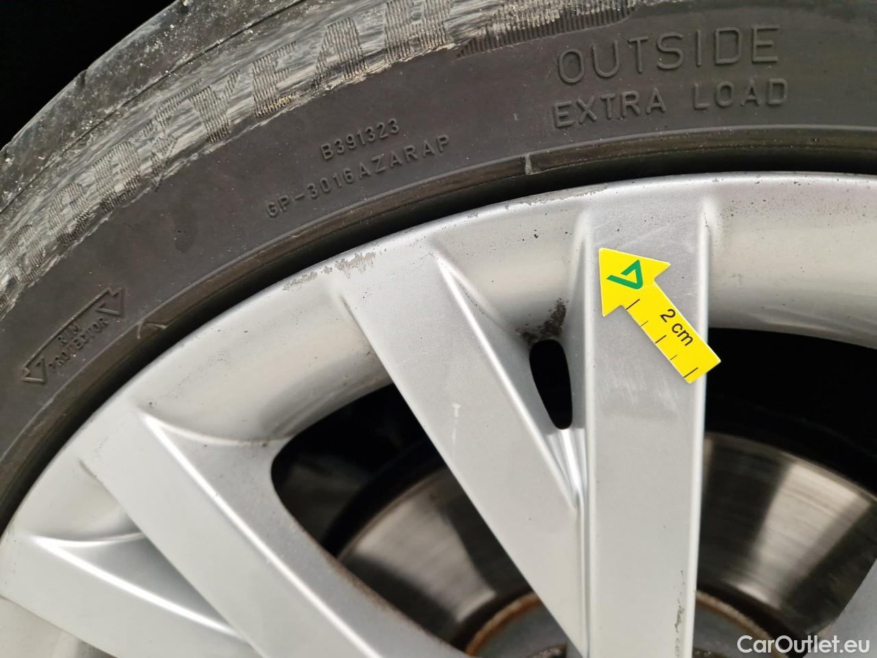  Skoda  Superb 2.0 TDI 150CP Style DSG #25