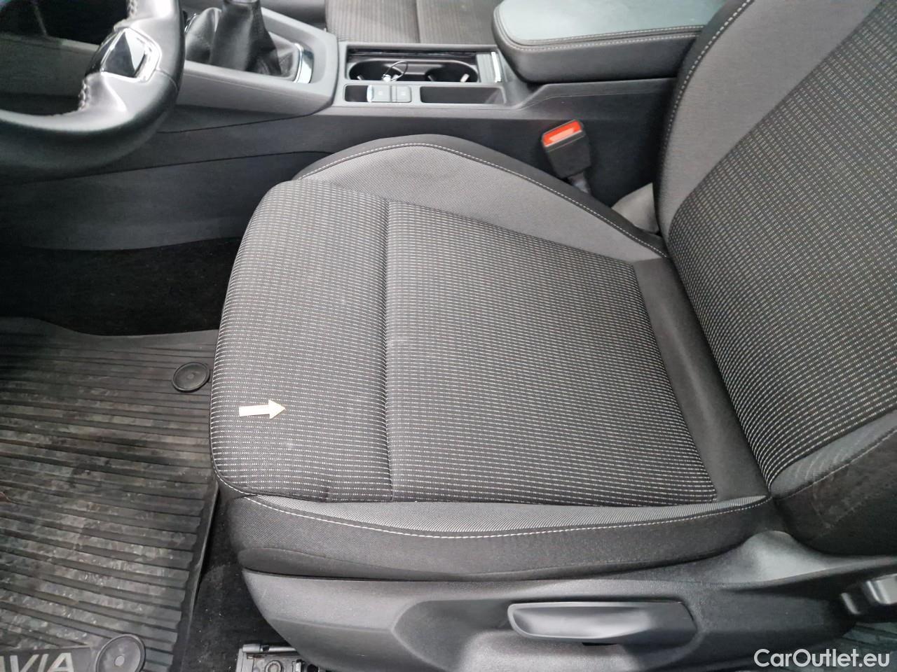  Skoda  Octavia 1.5 TSI 150CP Ambition #44