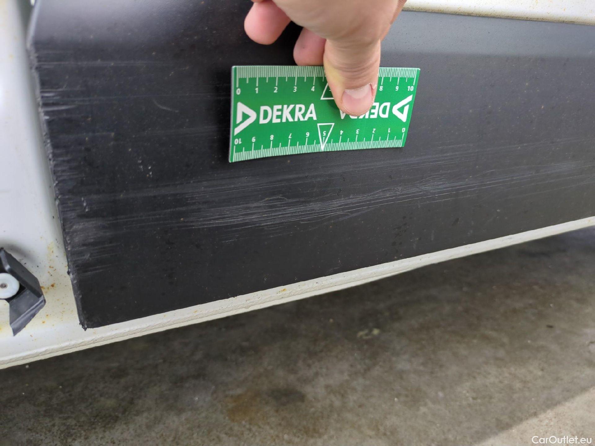  Renault  Trafic  III Fourgon Grand Confort L2H1 1200 1.6 dCi 125CV BVM6 E6 #60