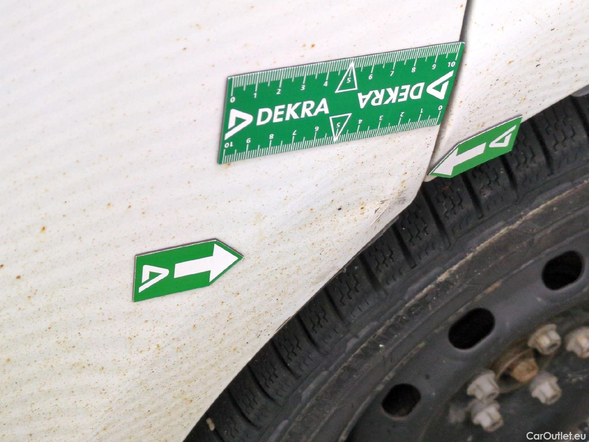  Renault  Trafic  III Fourgon Grand Confort L2H1 1200 1.6 dCi 125CV BVM6 E6 #63