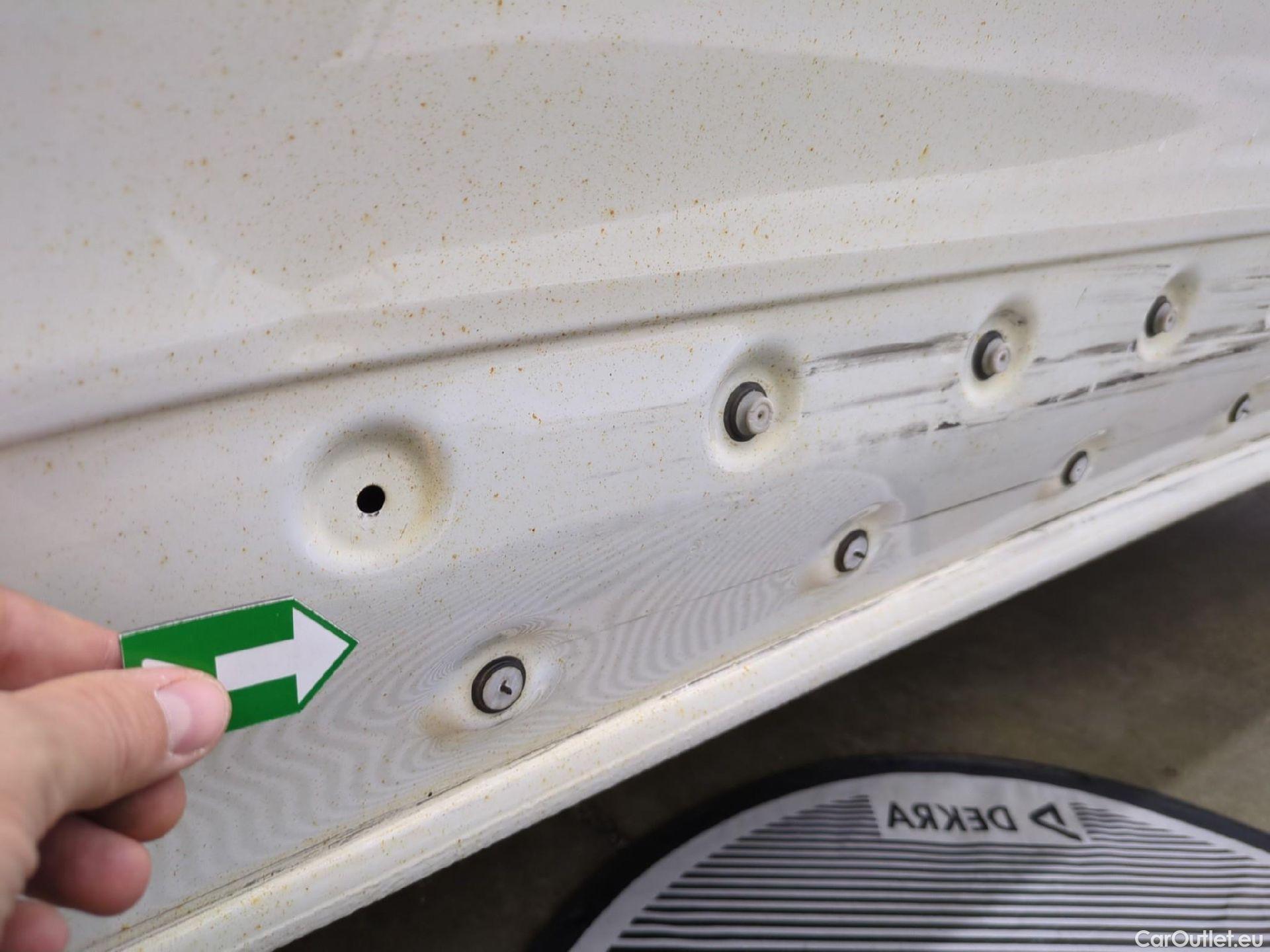  Renault  Trafic  III Fourgon Grand Confort L2H1 1200 1.6 dCi 125CV BVM6 E6 #98