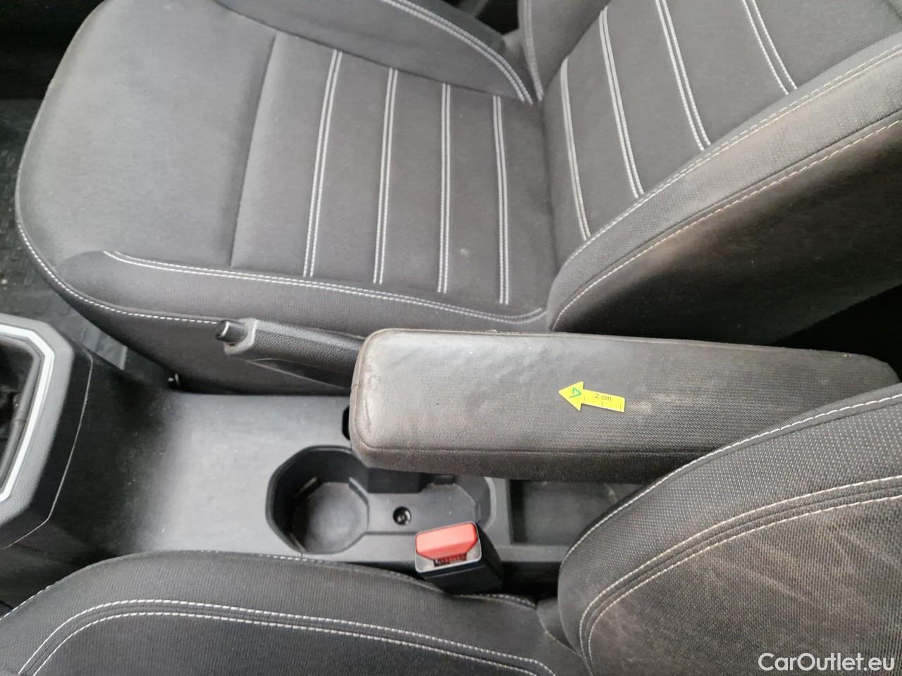  Dacia  Logan 1.0 TCe 90CP Comfort #48