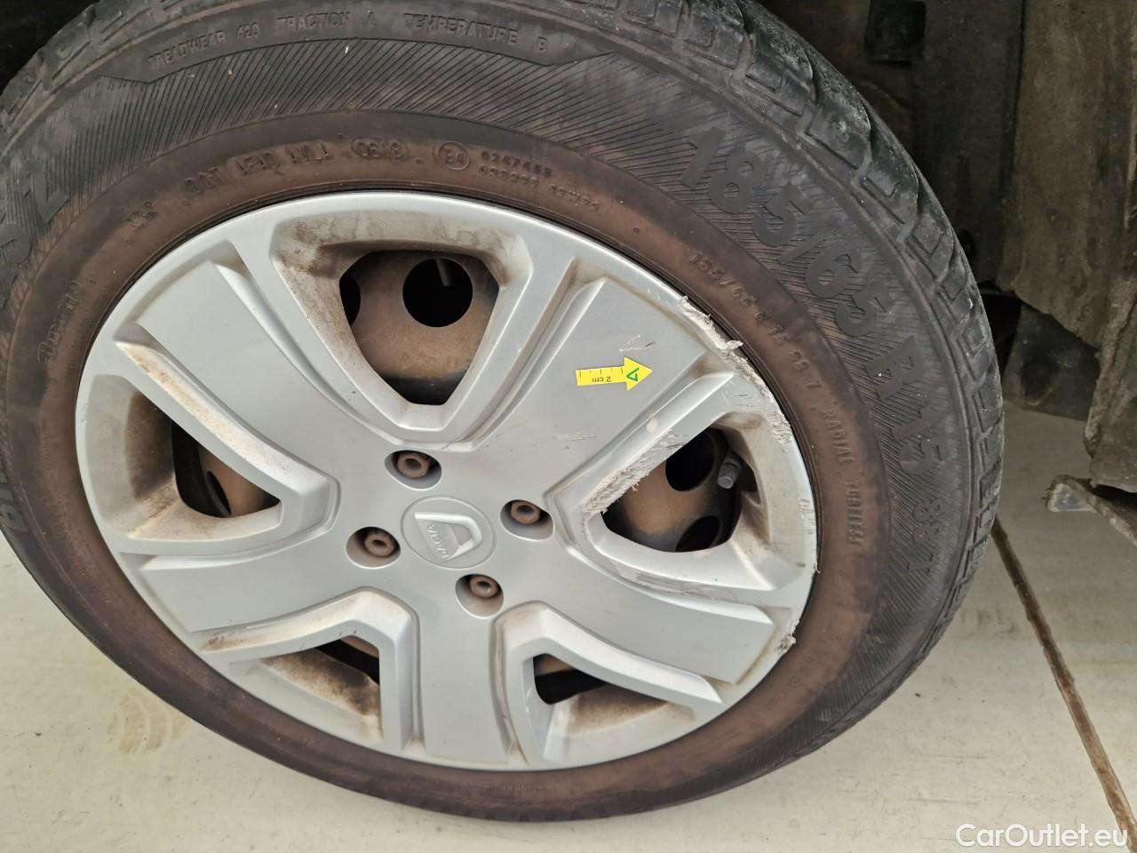  Dacia  Logan 1.5 Blue dCi 95CP Laureate #32