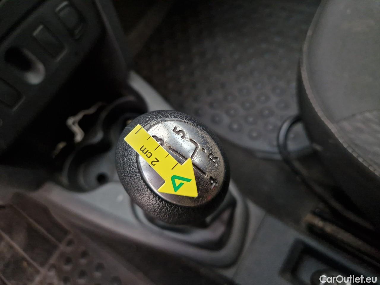  Dacia  Logan 1.5 Blue dCi 95CP Laureate #47