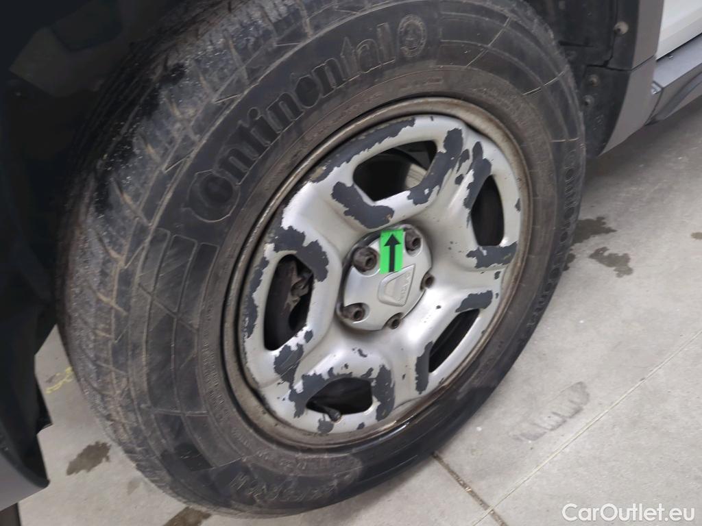  Dacia  Duster 1.5 Blue dCi 115CP Comfort 4WD #27