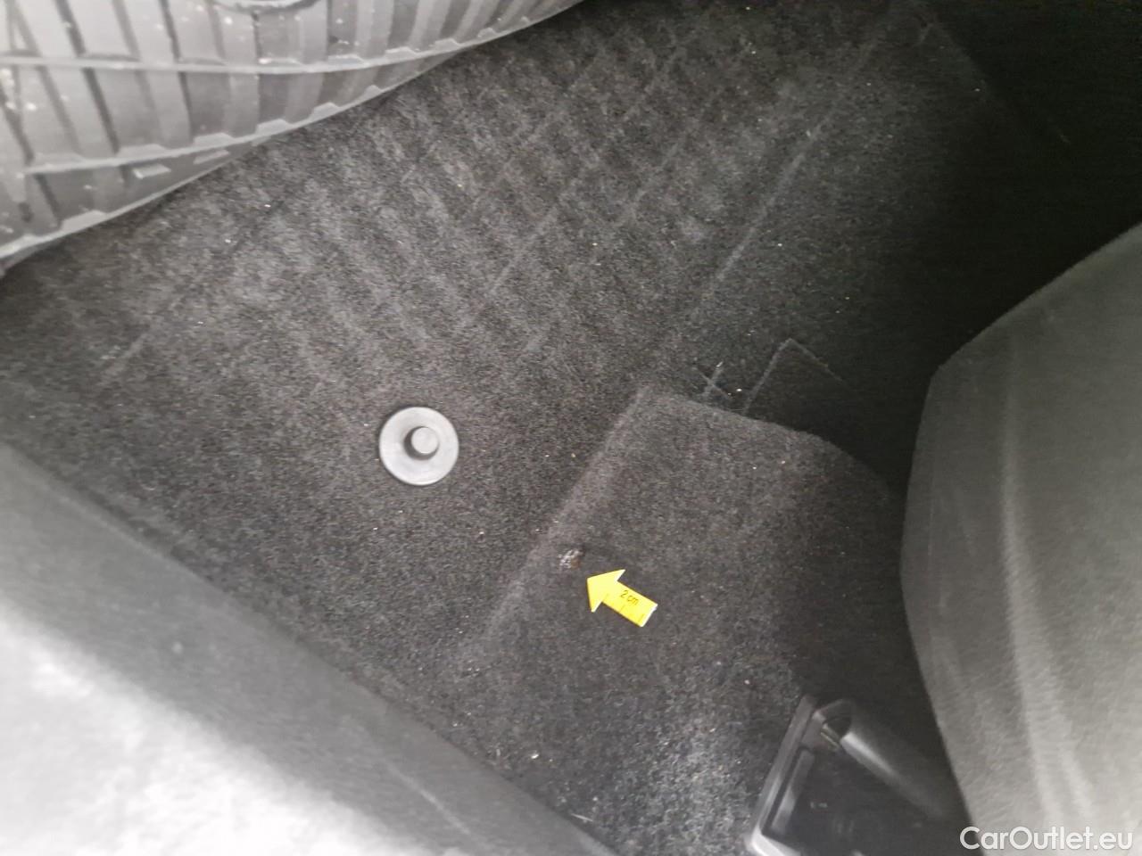  Skoda  Karoq 1.5 TSI 150CP Style DSG #29