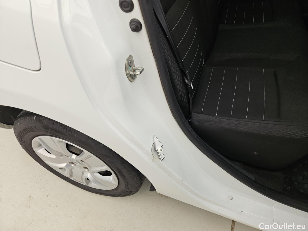  Dacia  Logan 1.5 Blue dCi 95CP Laureate #35