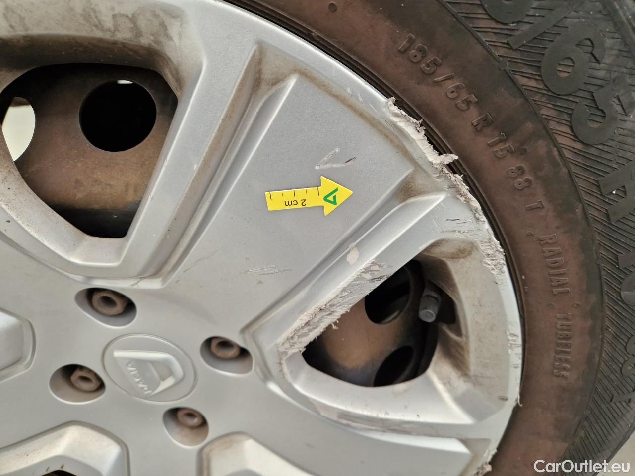  Dacia  Logan 1.5 Blue dCi 95CP Laureate #31