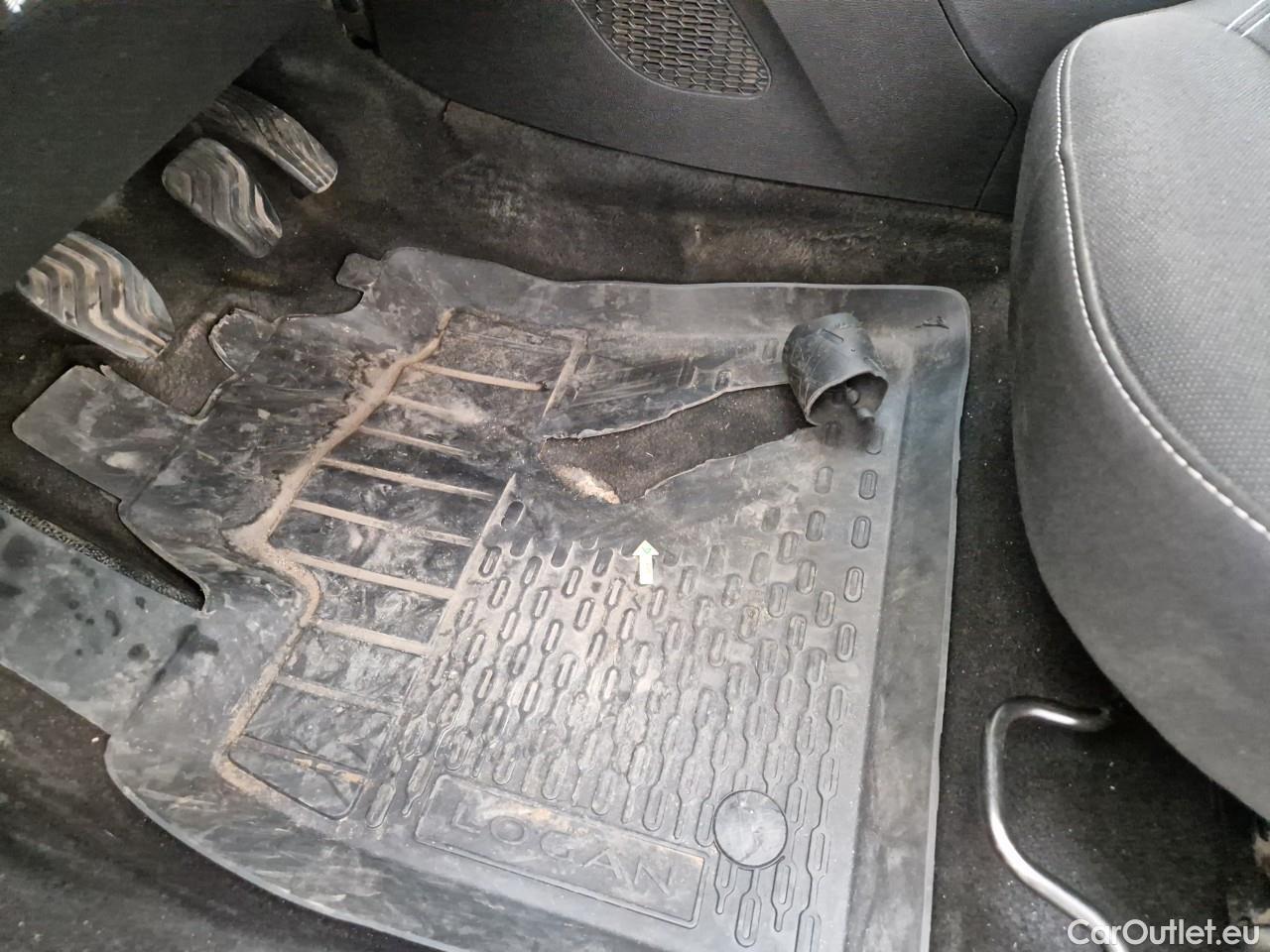  Dacia  Logan 1.0 TCe 90CP Comfort #44