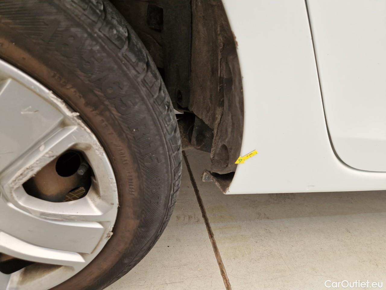  Dacia  Logan 1.5 Blue dCi 95CP Laureate #29