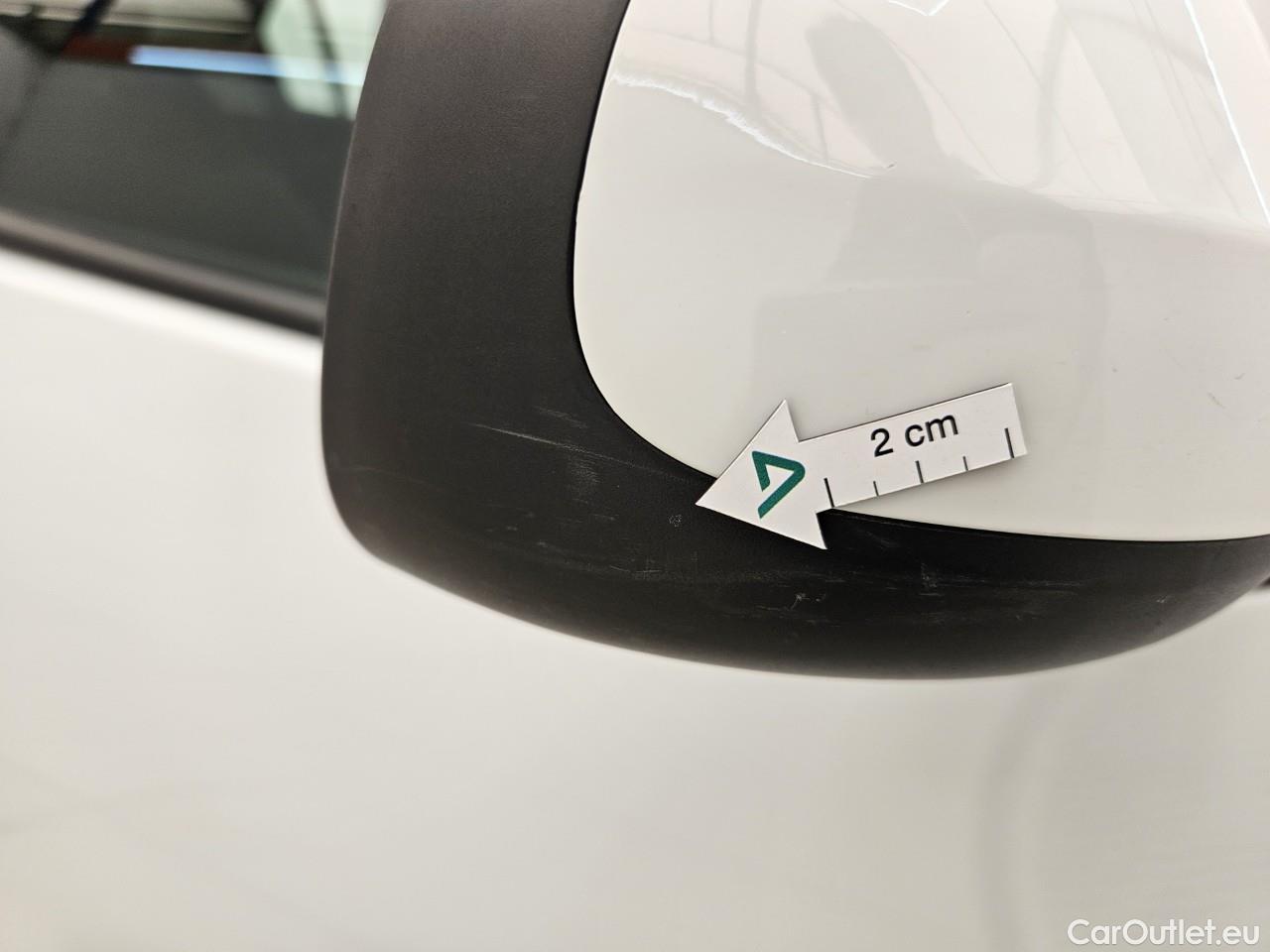  Dacia  Logan 1.5 Blue dCi 95CP Laureate #24