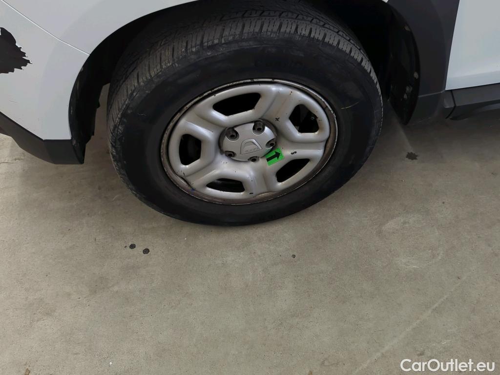  Dacia  Duster 1.5 Blue dCi 115CP Comfort 4WD #19