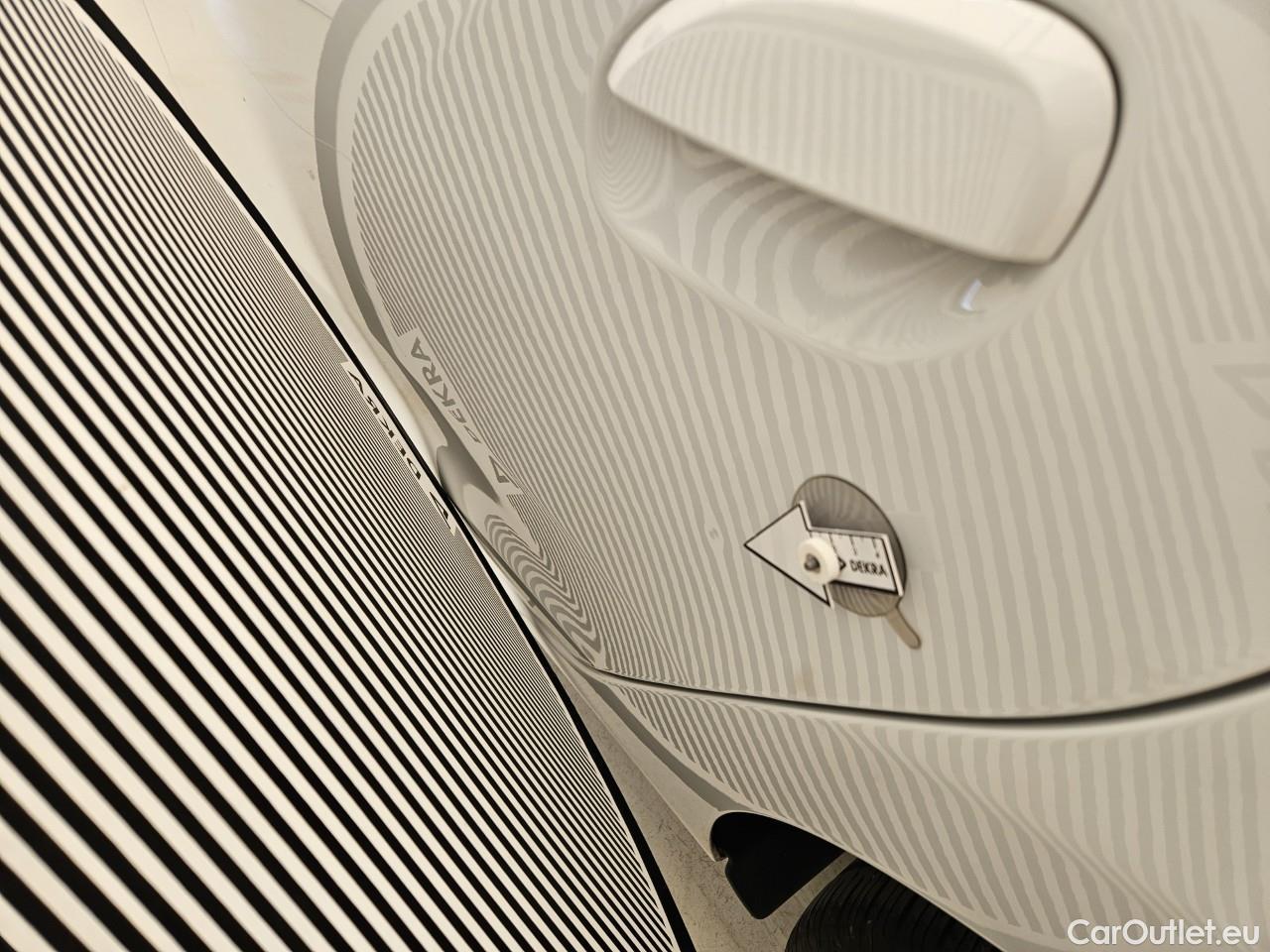  Dacia  Logan 1.5 Blue dCi 95CP Laureate #40