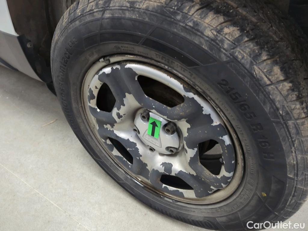  Dacia  Duster 1.5 Blue dCi 115CP Comfort 4WD #23