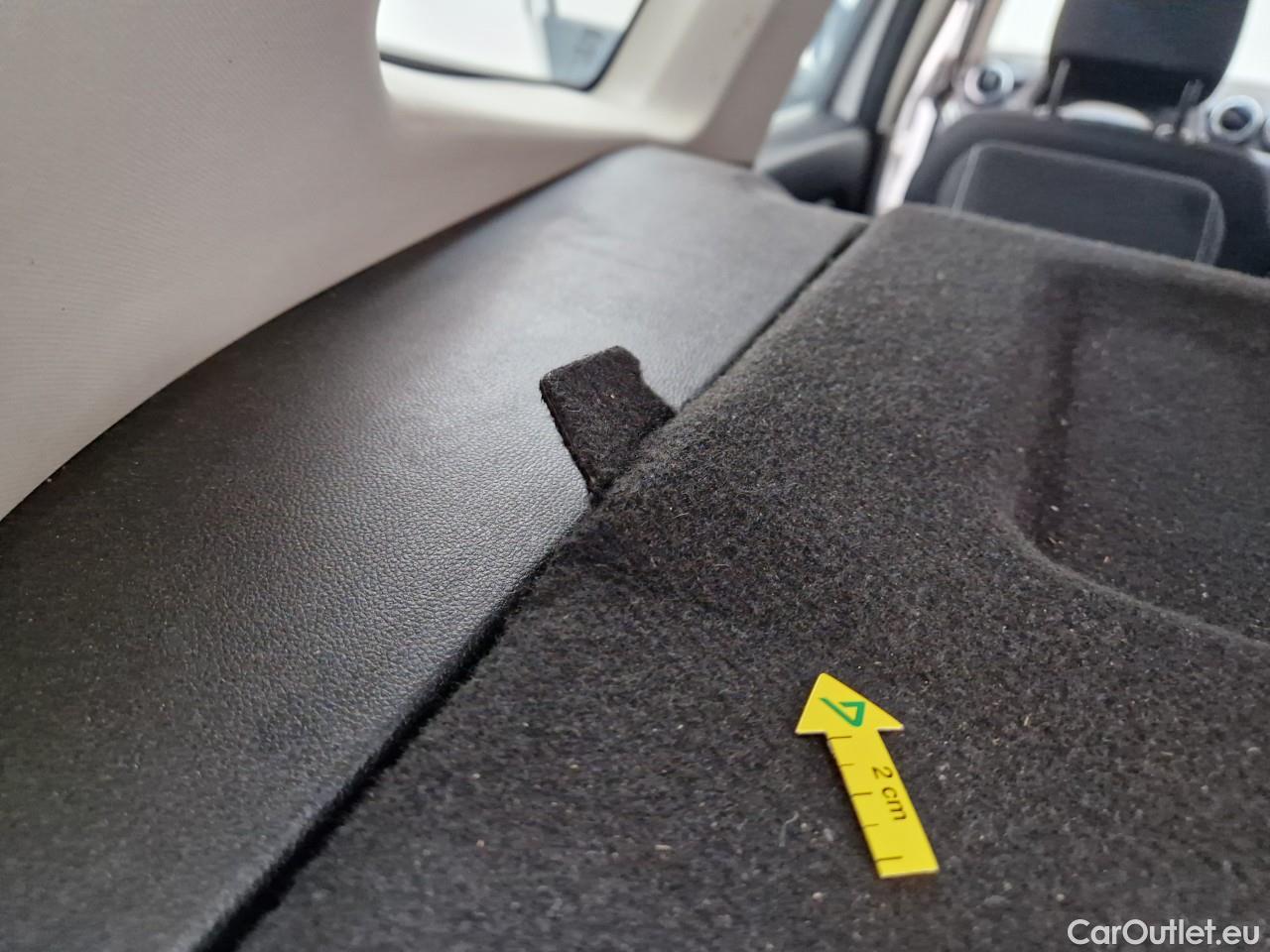  Dacia  Duster 1.5 Blue dCi 115CP Comfort 4WD #64