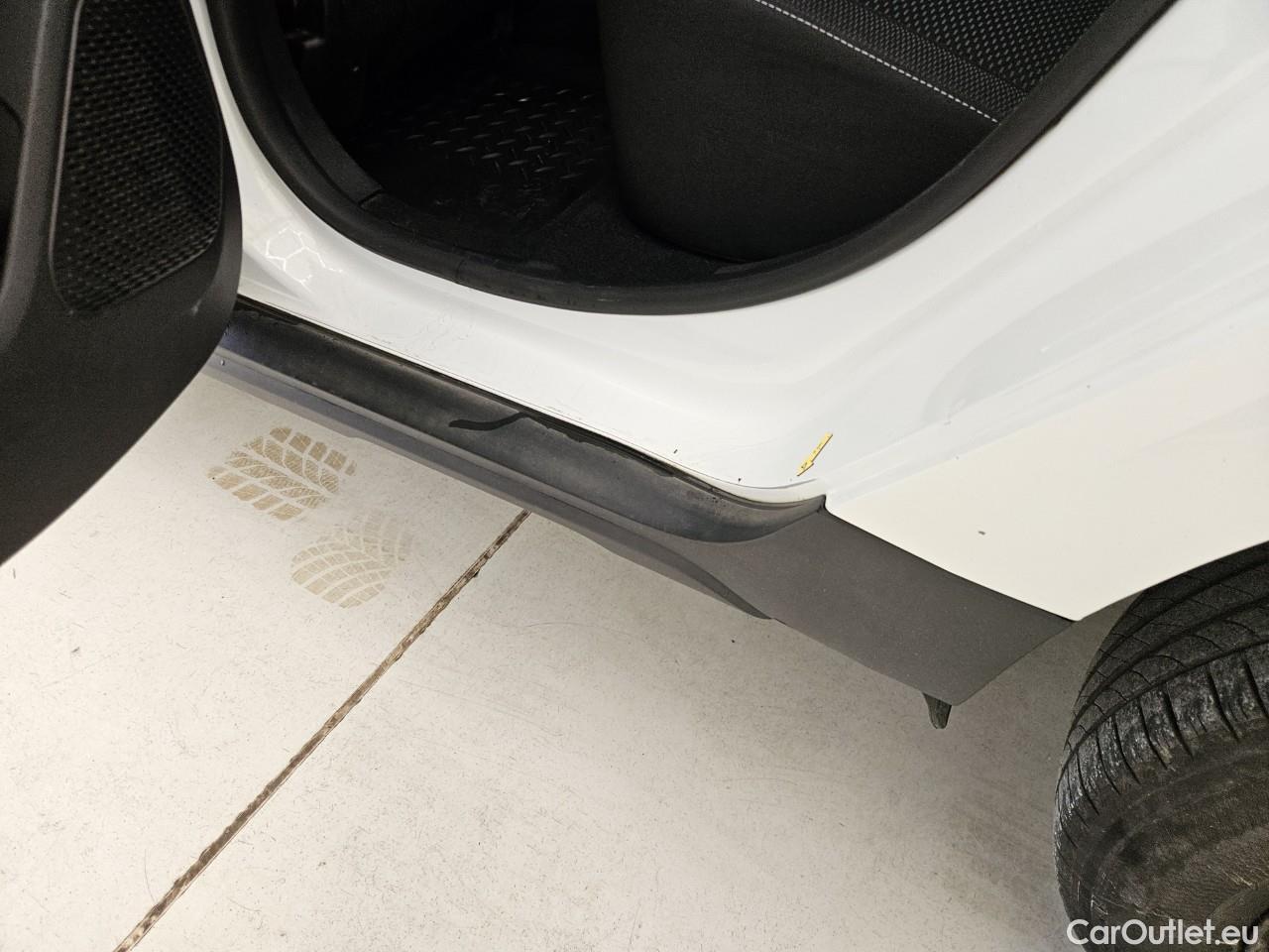  Dacia  Duster 1.5 Blue dCi 115CP Comfort 4WD #41