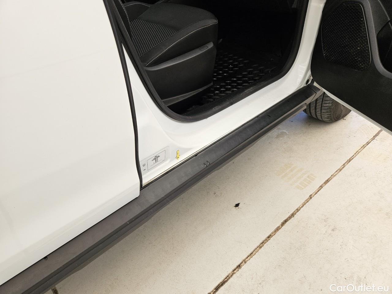  Dacia  Duster 1.5 Blue dCi 115CP Comfort 4WD #25