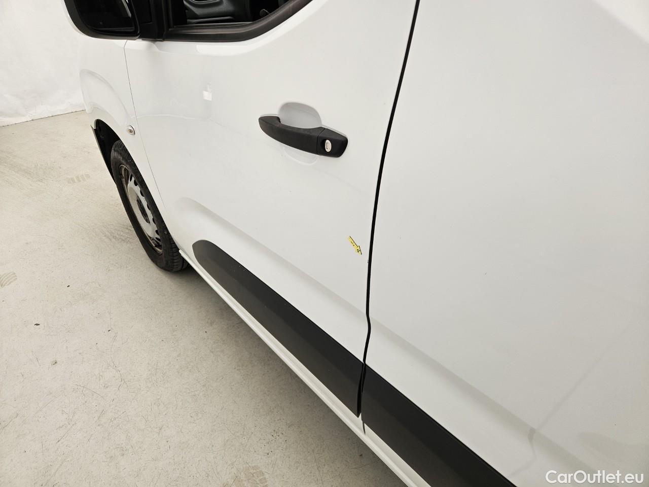  Opel  Combo D15DT 100HP MT5 Enjoy L2H1 incr #1