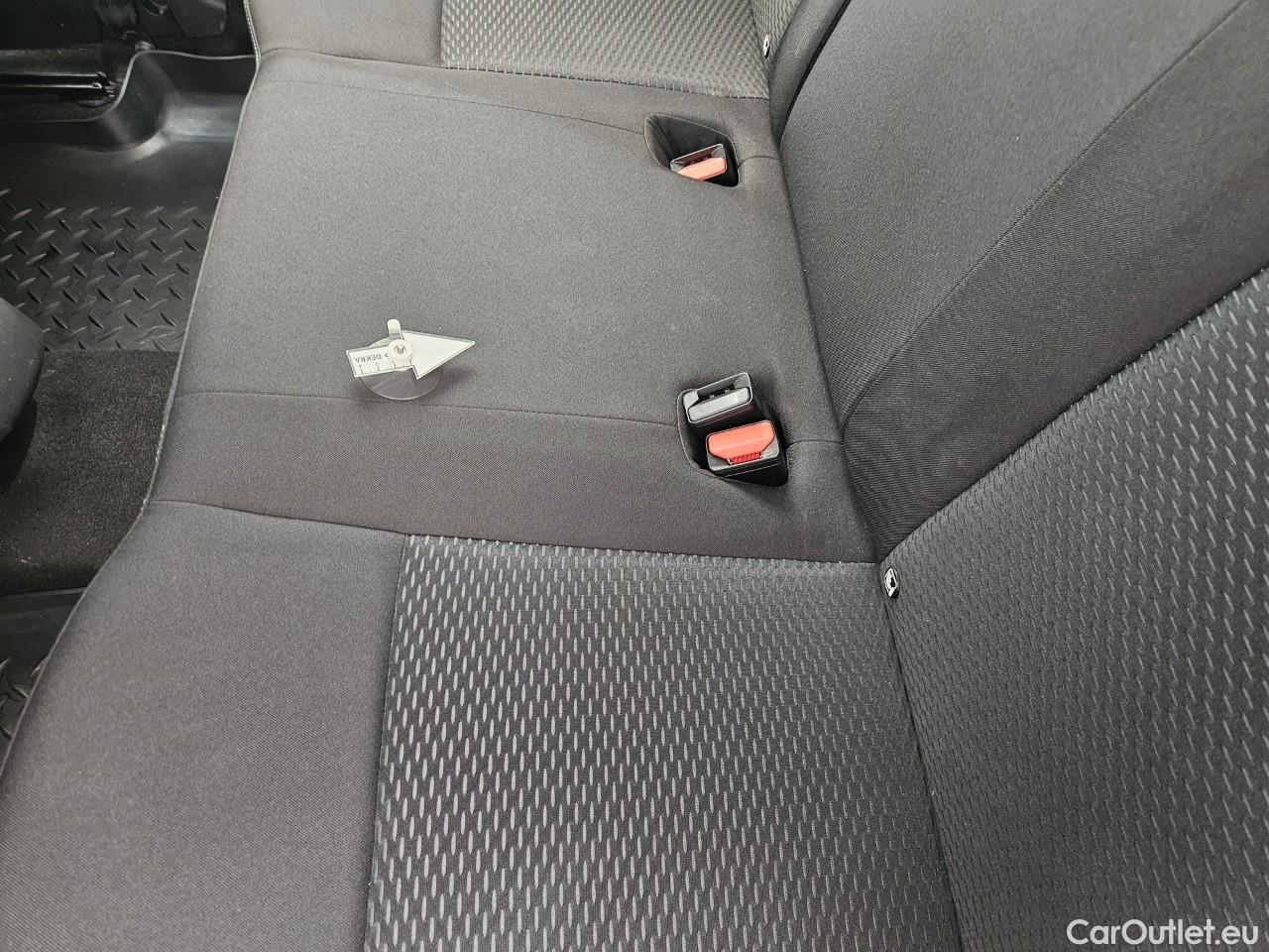  Dacia  Duster 1.5 Blue dCi 115CP Comfort 4WD #57