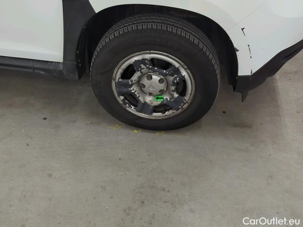  Dacia  Duster 1.5 Blue dCi 115CP Comfort 4WD #29