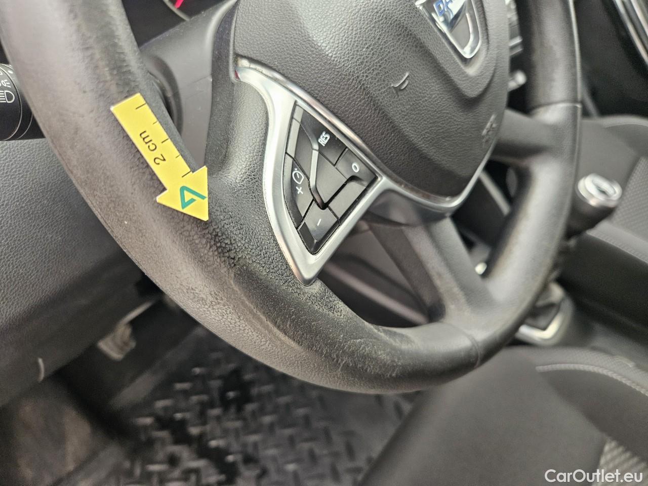  Dacia  Duster 1.5 Blue dCi 115CP Comfort 4WD #51