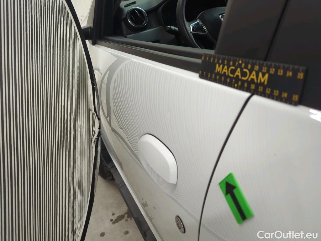  Dacia  Duster 1.5 Blue dCi 115CP Comfort 4WD #14