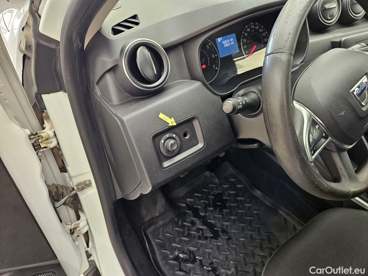  Dacia  Duster 1.5 Blue dCi 115CP Comfort 4WD #53