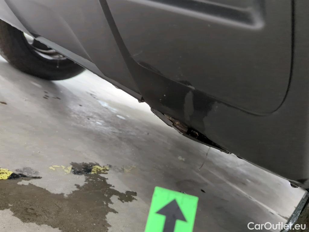  Dacia  Duster 1.5 Blue dCi 115CP Comfort 4WD #45