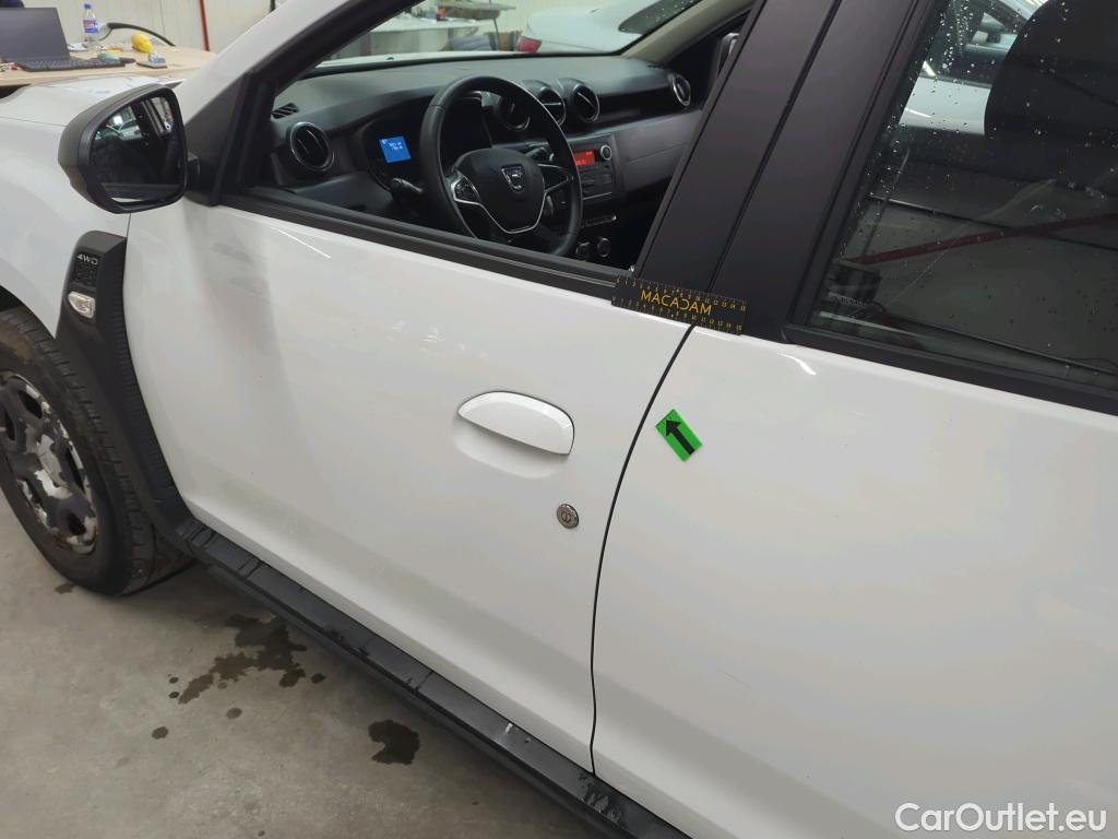  Dacia  Duster 1.5 Blue dCi 115CP Comfort 4WD #13