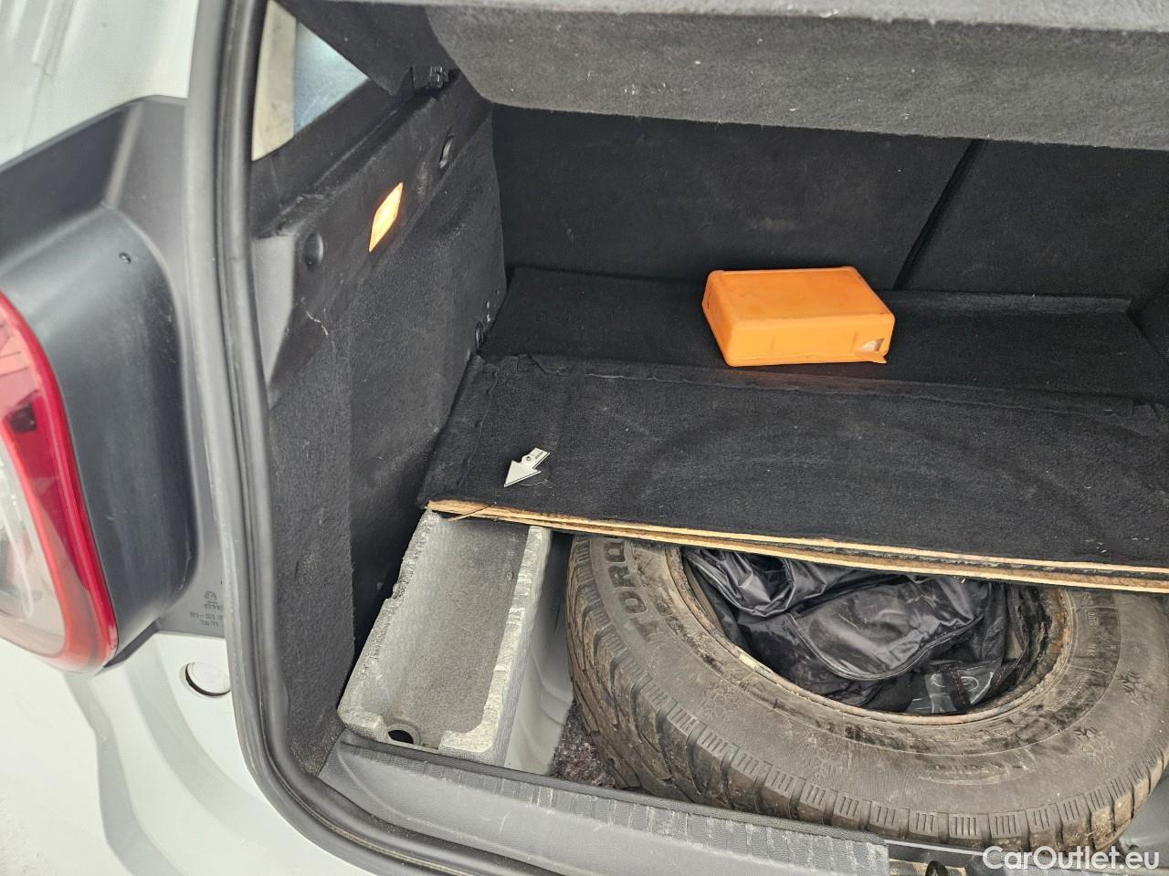  Dacia  Duster 1.5 Blue dCi 115CP Comfort 4WD #62