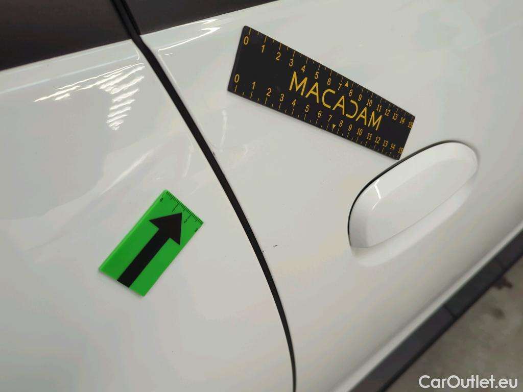  Dacia  Duster 1.5 Blue dCi 115CP Comfort 4WD #59