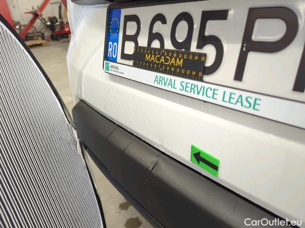  Dacia  Duster 1.5 Blue dCi 115CP Comfort 4WD #12