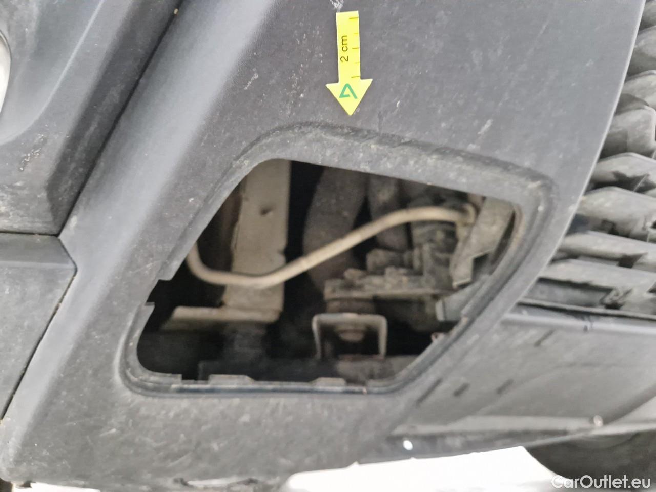  Dacia  Duster 1.5 Blue dCi 115CP Comfort 4WD #15