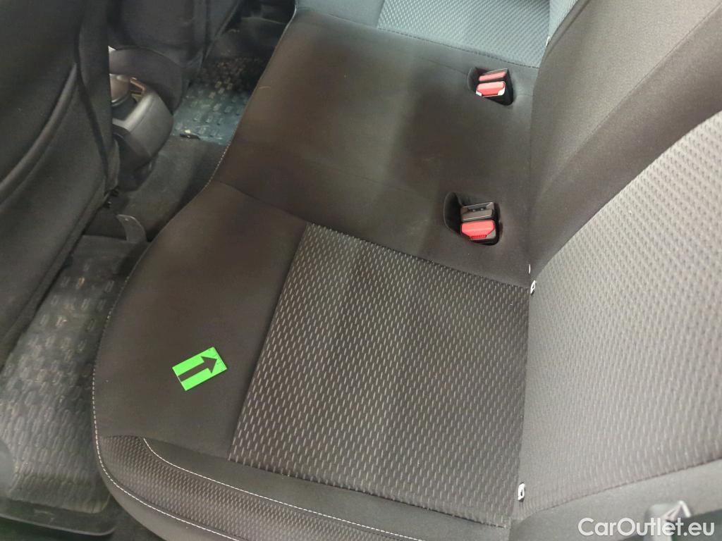  Dacia  Duster 1.5 Blue dCi 115CP Comfort 4WD #51