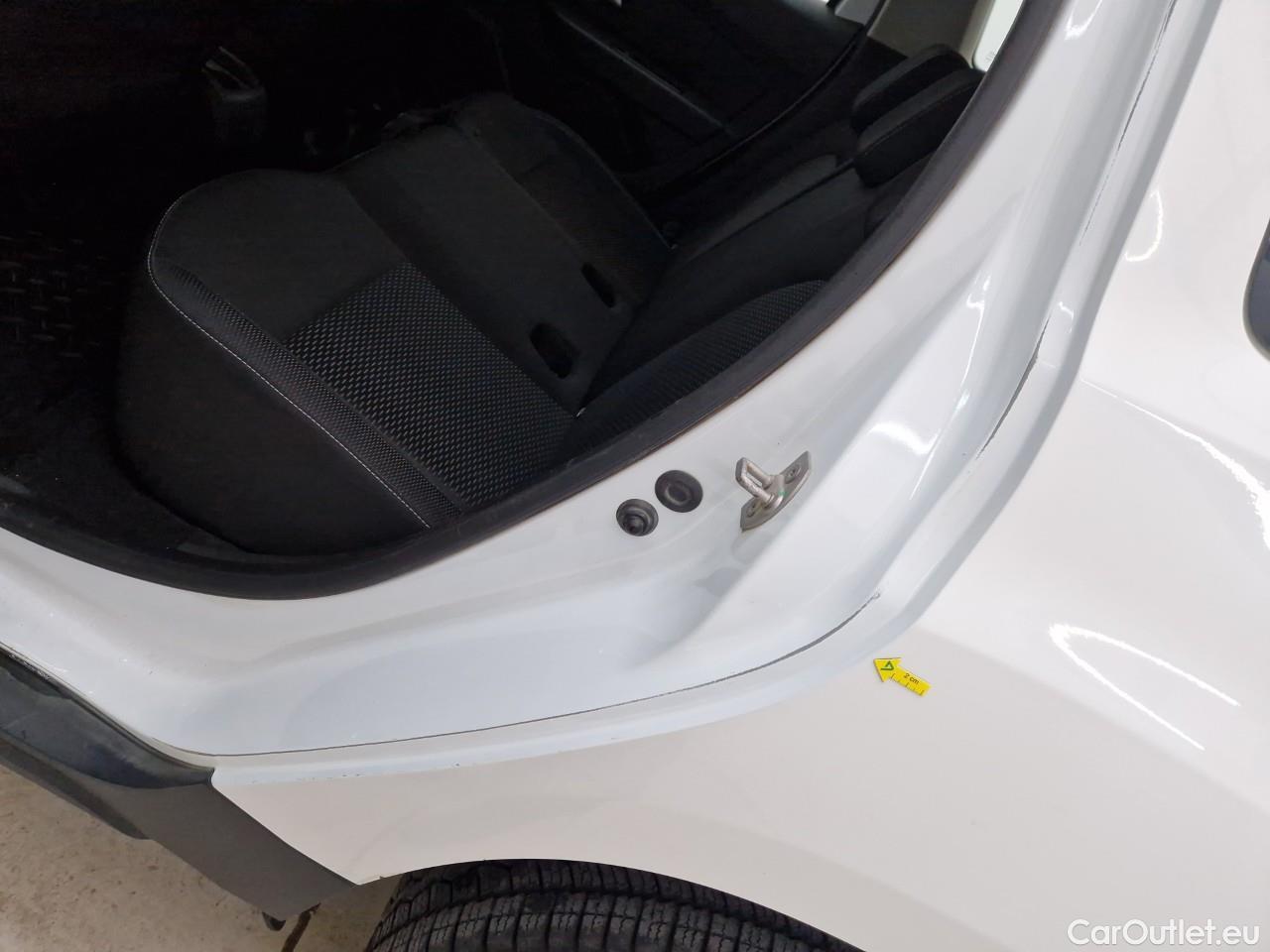  Dacia  Duster 1.5 Blue dCi 115CP Comfort 4WD #52