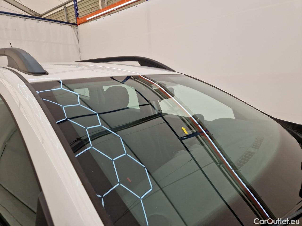  Dacia  Duster 1.5 Blue dCi 115CP Comfort 4WD #14