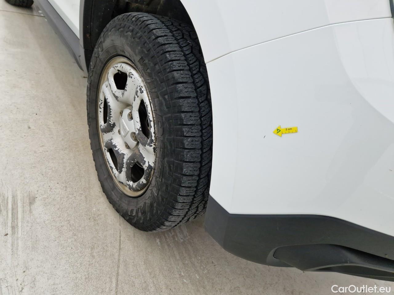  Dacia  Duster 1.5 Blue dCi 115CP Comfort 4WD #9