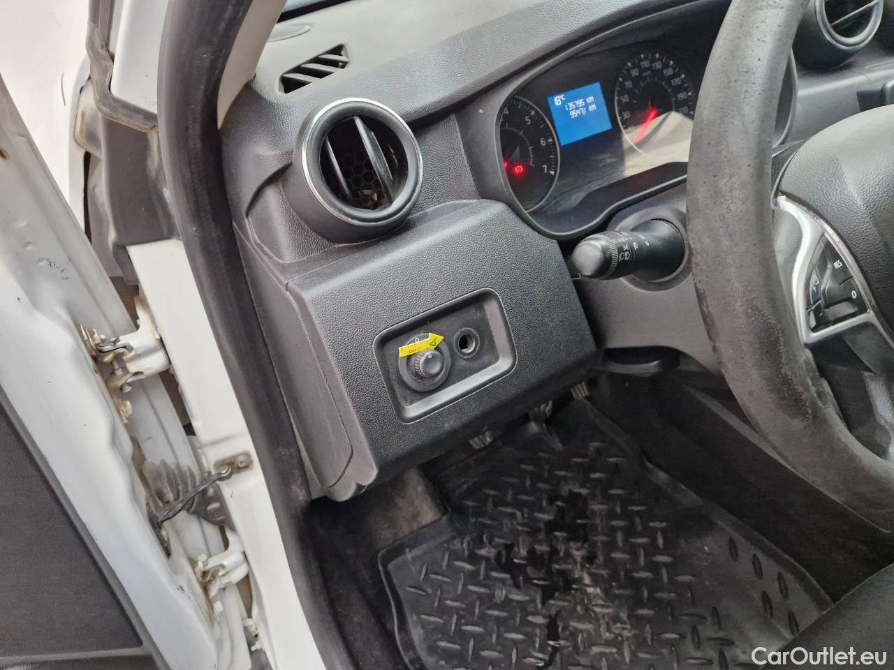  Dacia  Duster 1.5 Blue dCi 115CP Comfort 4WD #54