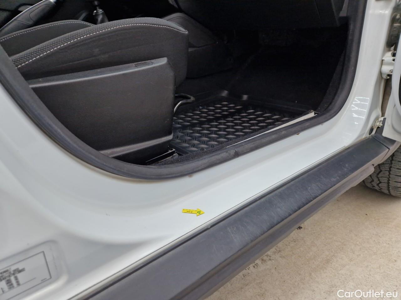  Dacia  Duster 1.5 Blue dCi 115CP Comfort 4WD #24